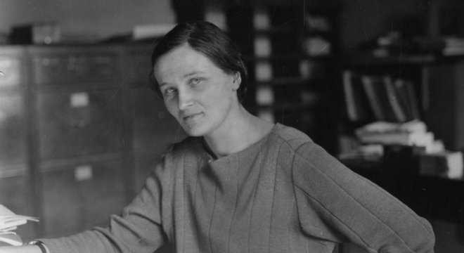 Cecilia Payne-Gaposchkin se mudou para os Estados Unidos porque acreditou que poderia ter mais oportunidades acadêmicas naquele país Carreira em Harvard