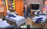 De volta para a sede, o peão logo mostrou que não gostou de receber o veto na Prova do Fazendeiro e foi tirar satisfações com Shayan. A conversa não terminou bem!