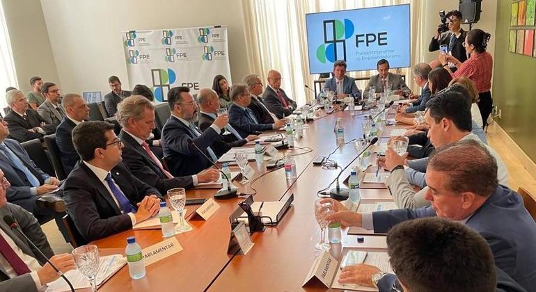 Reunião com a Frente Parlamentar do Empreendedorismo (FPE), nesta terça-feira (14)