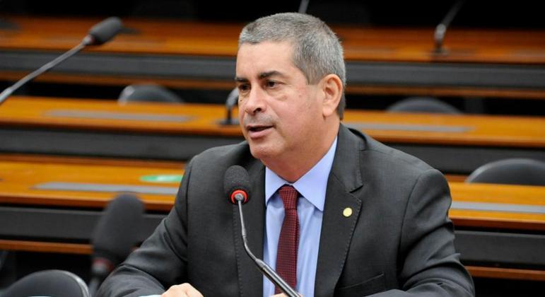 O deputado Coronel Tadeu: 'A imprensa leva informação de práticas sanitárias para a disseminação do vírus e, ainda, combate a desinformação'