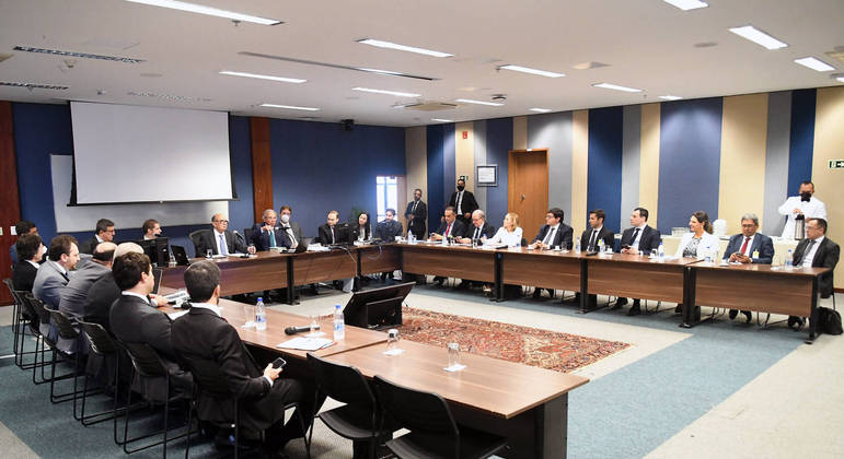 Reunião no STF entre governo federal e estados sobre teto do ICMS