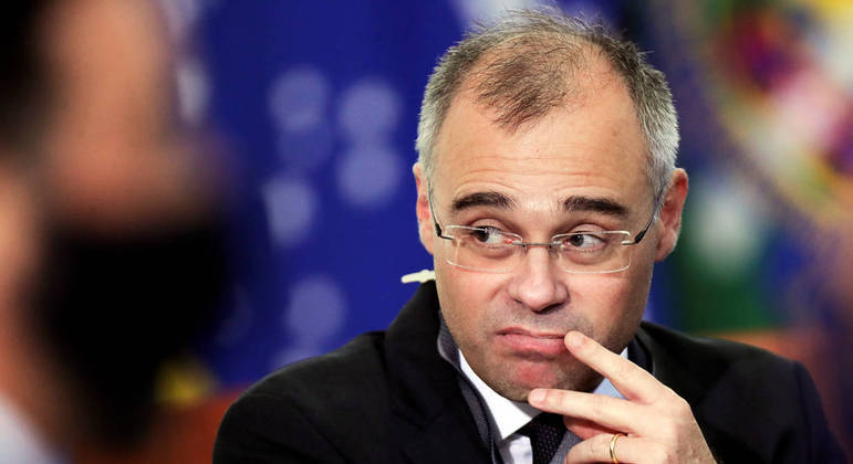 O advogado-geral da União, André Mendonça, indicado para vaga no STF
