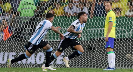 Otamendi fez o gol da vitória da Argentina
