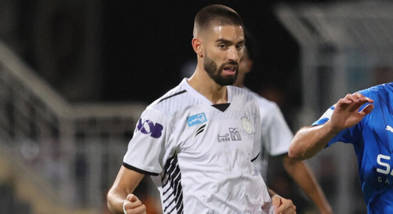 Recém-chegado à Arábia Saudita, o belga Carrasco se desvalorizou em 5 milhões de euros (R$ 26,3 milhões) e passou a ter como valor de mercado 20 milhões de euros (R$ 105,3 milhões). Atualmente, o jogador defende o Al-Shabab