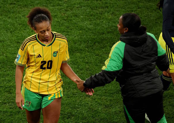 Com um gol de María Usme no início do segundo tempo (51'), a seleção colombiana avançou para enfrentar a Inglaterra na fase seguinte do Mundial. As jamaicanas tinham conquistado a classificação depois de um empate sem gols contra o Brasil