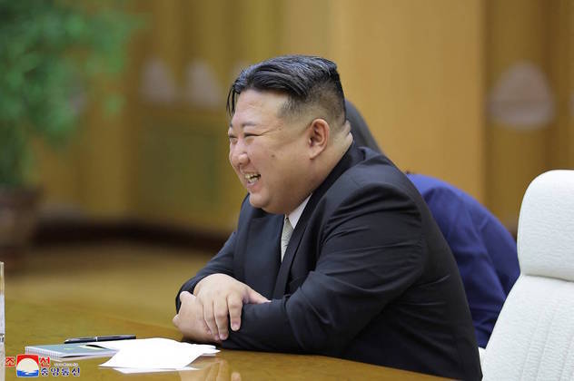 Desafeto histórico dos Estados Unidos, Kim Jong-un ameaça o mundo com testes de mísseis nucleares de longa distância