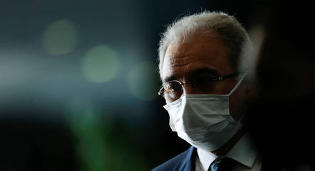 Queiroga afirmou que vacinação acaba neste ano