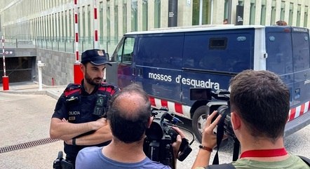 Daniel Alves estava no tribunal em Barcelona nesta terça-feira