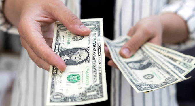 Dólar acumula baixa de 3,63% nas últimas cinco sessões