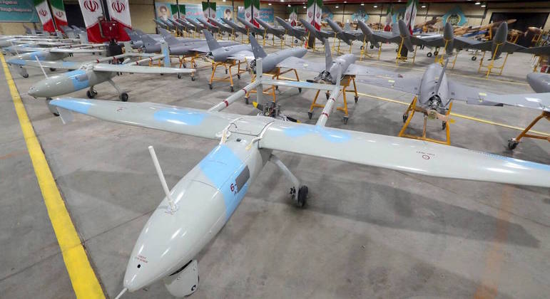 EUA afirmam que o Irã já forneceu 400 drones ao Exército da Rússia