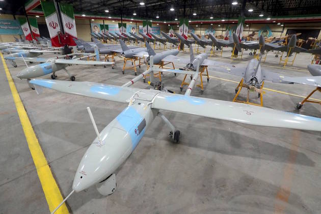 Os Meraj 532 voam em altitude de 12.000 pés por 3 horas. 