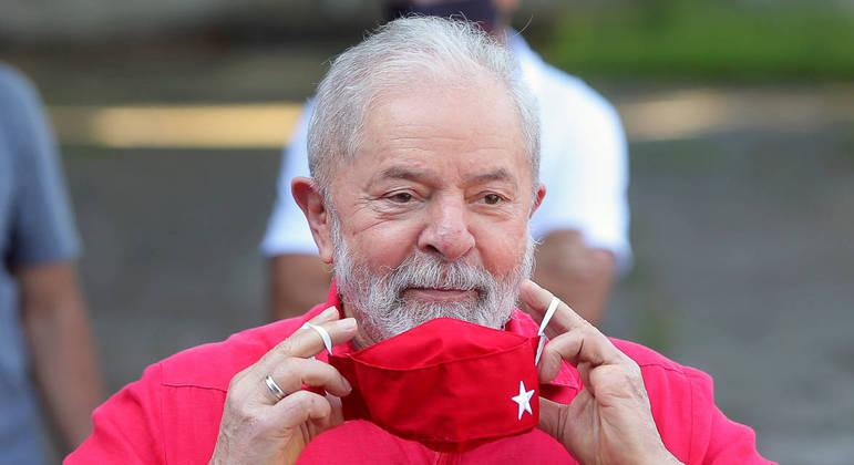 Defesa de Lula afirma que investigadores não cumpriram ordem do STF de dezembro