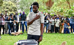 Ugandan presidential candidate and singer Robert Kyagulanyi Ssentamu, known as Bobi Wine, gestures after casting his ballot in the presidential elections in Kampala, Uganda, January 14, 2021. REUTERS/Abubaker Lubowa