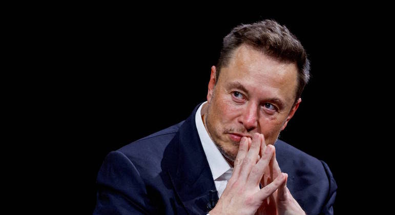 Musk quer concorrer com Google e ChatGPT
