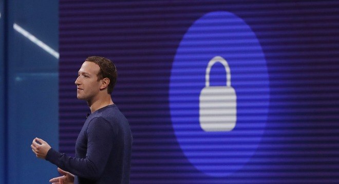 Mark Zuckerberg durante conferência anual para desenvolvedores organizada pelo Facebook