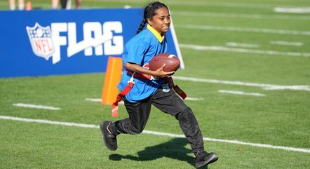 NFL promove jogos de flag football para meninas