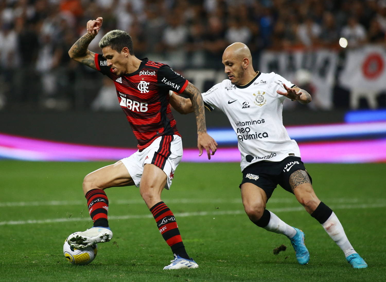 Corinthians e Flamengo começam a decidir hoje quem vai para semifinais da Libertadores