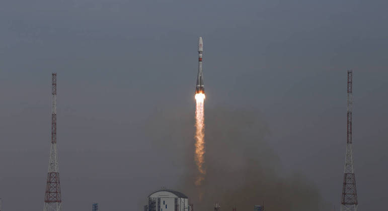 Rússia planejava testar os novos motores de um foguete no fim de outubro