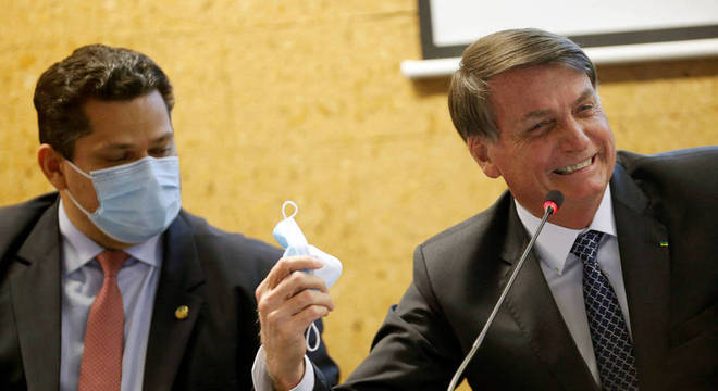 Congresso analisa vetos de Jair Bolsonaro nesta quarta