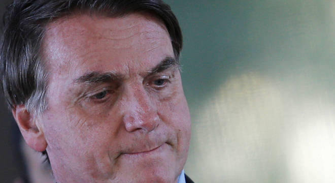 Bolsonaro diz que governo liberou R$ 9,9 bi para combater covid-19