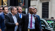 Bolsonaro reage a protestos em Nova York: 'Meia dúzia de acéfalos'