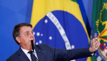 Inquérito da PF interessa a todos e tem quer ser público, diz Bolsonaro