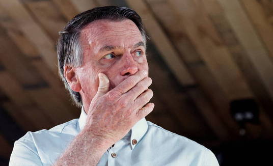 TSE dá dois dias para Bolsonaro apresentar alegações finais em ação que pode torná-lo inelegível (Joe Skipper/Reuters – 31.01.2023)