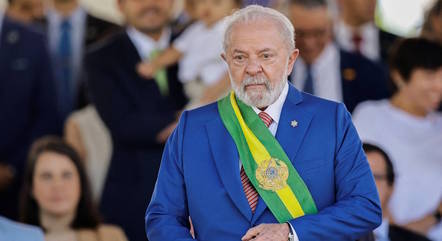 Lula diz não ver motivos para Putin ser preso no Brasil