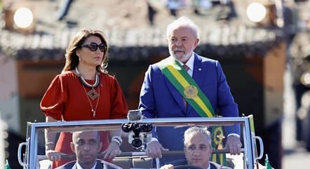 Lula e Janja em desfile do 7 de Setembro