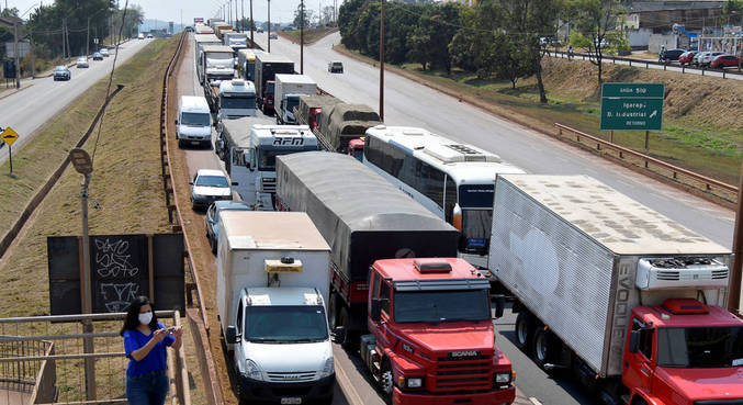 Entidades querem debater uma agenda única dos transportadores rodoviários