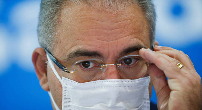 Ministro da Saúde Marcelo Queiroga anunciou redução do intervalo entre as doses
