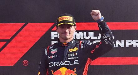 Verstappen venceu as temporadas de 2021 e 2022, com a Red Bull