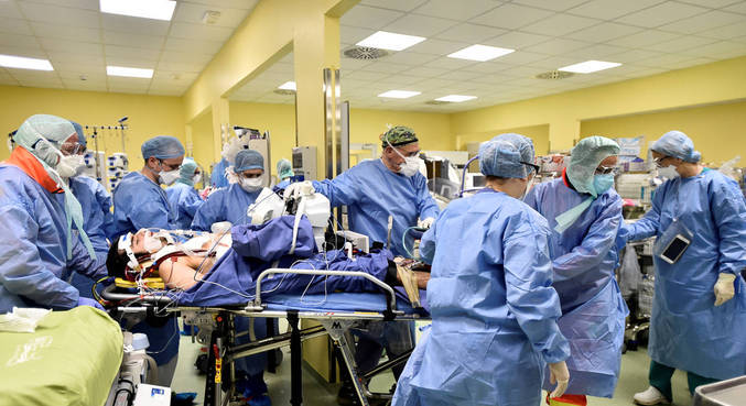 Internações devem aumentar com as novas cepas do novo coronavírus