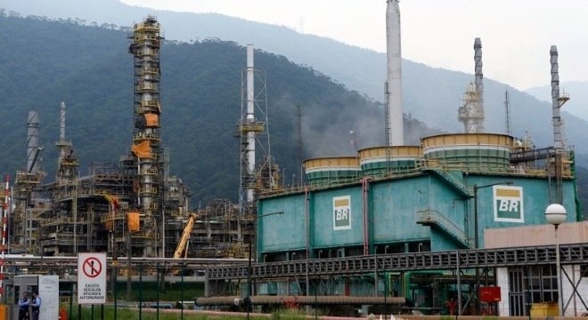 Preço da gasolina deve reduzir em 3%