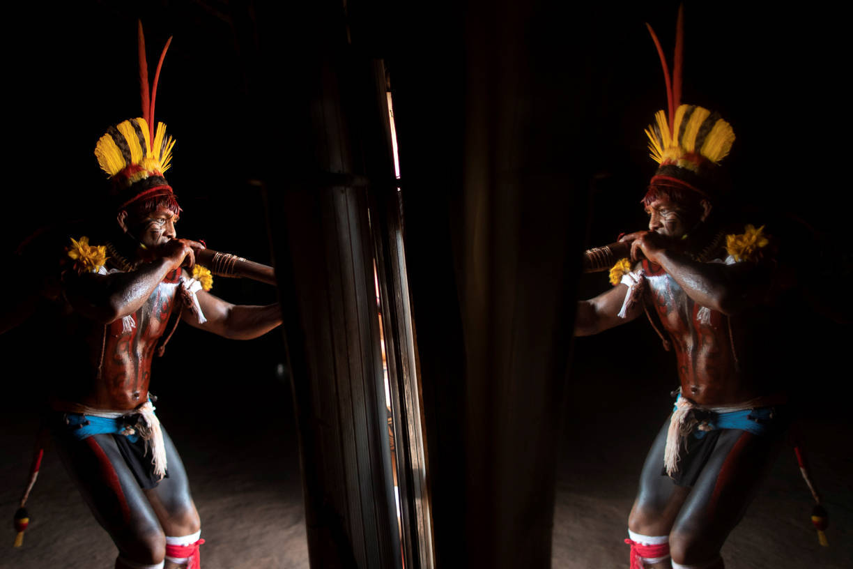 Tribo indígena do Xingu mostra como é feito o ritual do Kuarup - Fotos ...