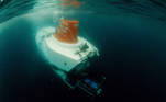 Eles usaram HOVs (Veículos Ocupados por Humanos, na sigla em inglês) e submarinos não-tripulados, menores, para chegarem até os destroços, que está a 3 km de profundidade nas águas geladas do Atlântico Norte