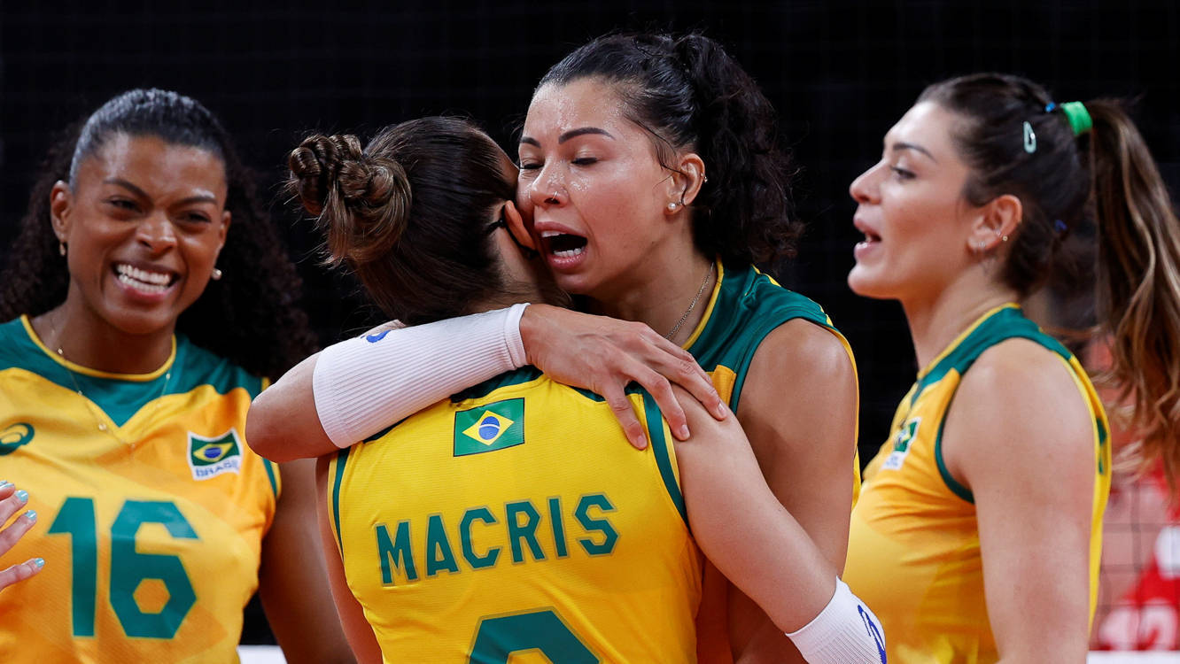 Sérvia vence Itália e conquista 1º título do Mundial Feminino de Vôlei -  Esportes - R7 Olimpíadas