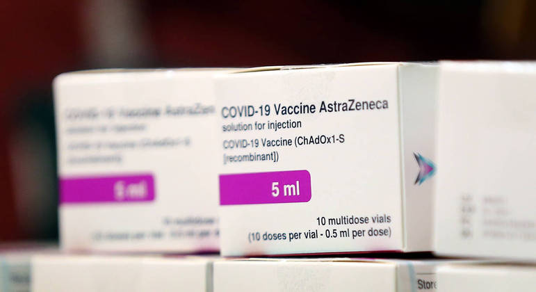 Voo da companhia aérea Azul deve fazer o transporte de doses da vacina de Oxford, na Índia 