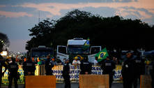 Bolsonaro sanciona projeto que cria MEI para caminhoneiros 