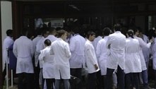 Inep divulga lista com 2.166 médicos aprovados fora do país pelo programa Revalida