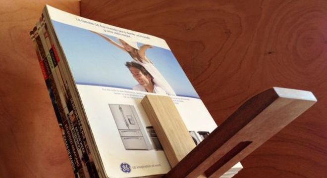 revisteiro - revisteiro simples de madeira 