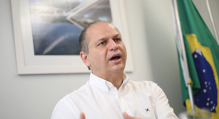 Ricardo Barros se colocou à diposição da CPI