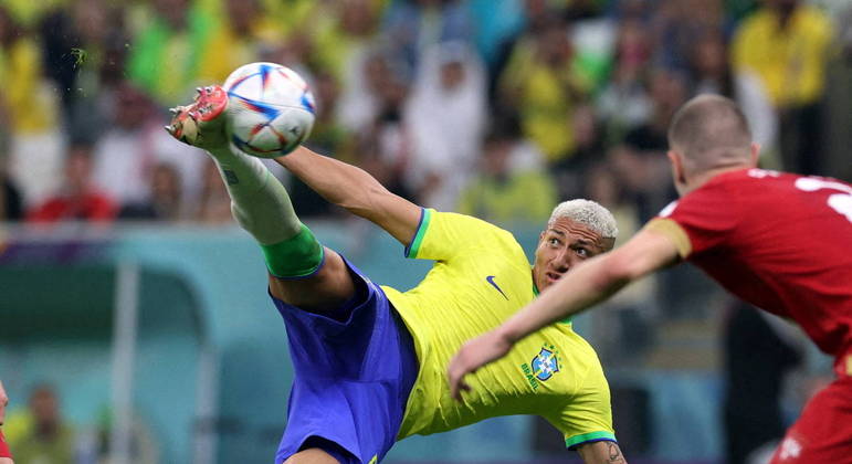 Brasil estreou na Copa do Mundo 2022 vencendo a Sérvia com dois gols de Richarlison