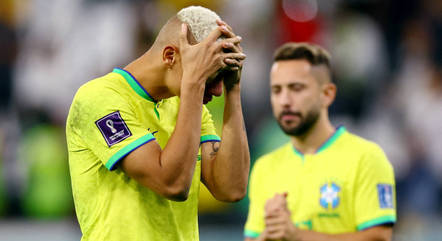 Richarlison lamenta a eliminação do Brasil
