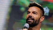 Ricky Martin processa sobrinho em R$ 105 milhões após acusação de assédio 