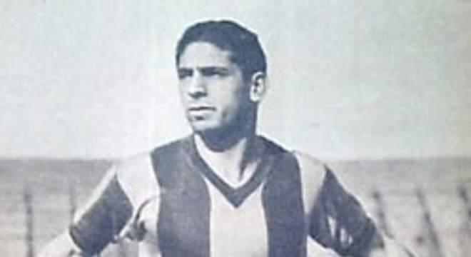 Rinaldo Martino - Atacante, ele fez cinco jogos e marcou um gol no ano de 1953 pelo So Paulo.  um dos dolos do San Lorenzo, da Argentina.