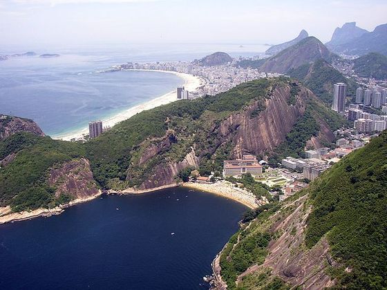 Rio de Janeiro (Capital do Rio de Janeiro) - Apelido: Cidade Maravilhosa. População: 6,7 milhões  