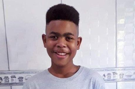 Menino João foi morto durança ação policial