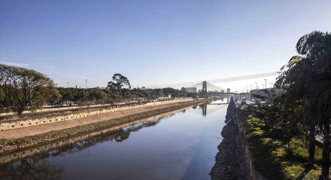 Investimentos ainda não conseguiram deixar o rio despoluído