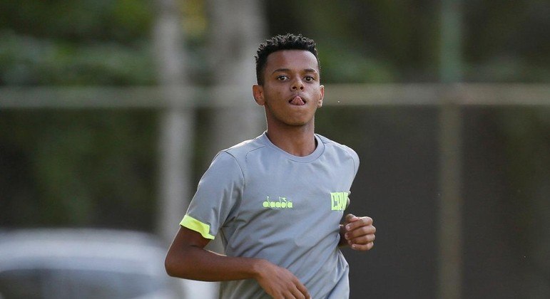 Riquelme (Lateral-esquerdo) - Vasco 4 x 2 Bangu - Raulino de Oliveira - Campeonato Carioca - 3 de abril de 2021.